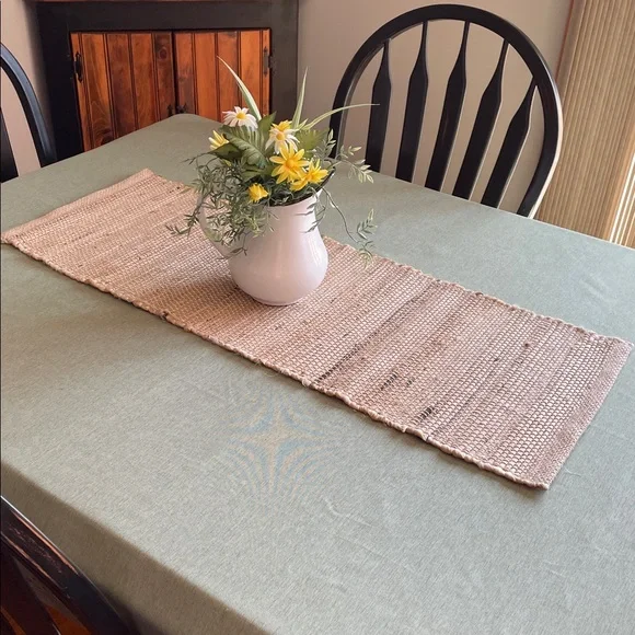 Woven Natural Jute Table Runner - Neutral Brown - Picture 3 of 4